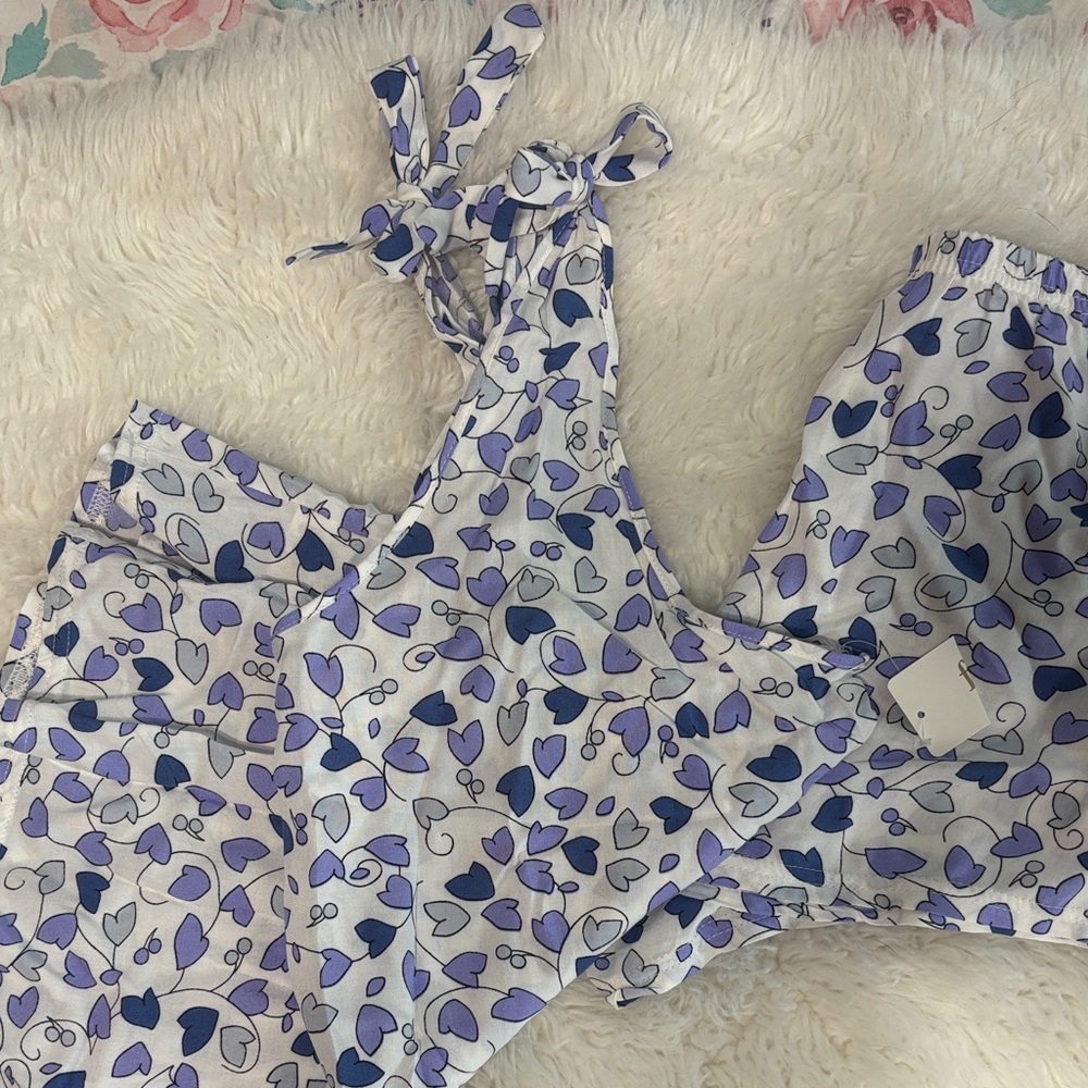 NWT Women's purple Heart Print Pajama shorts Set